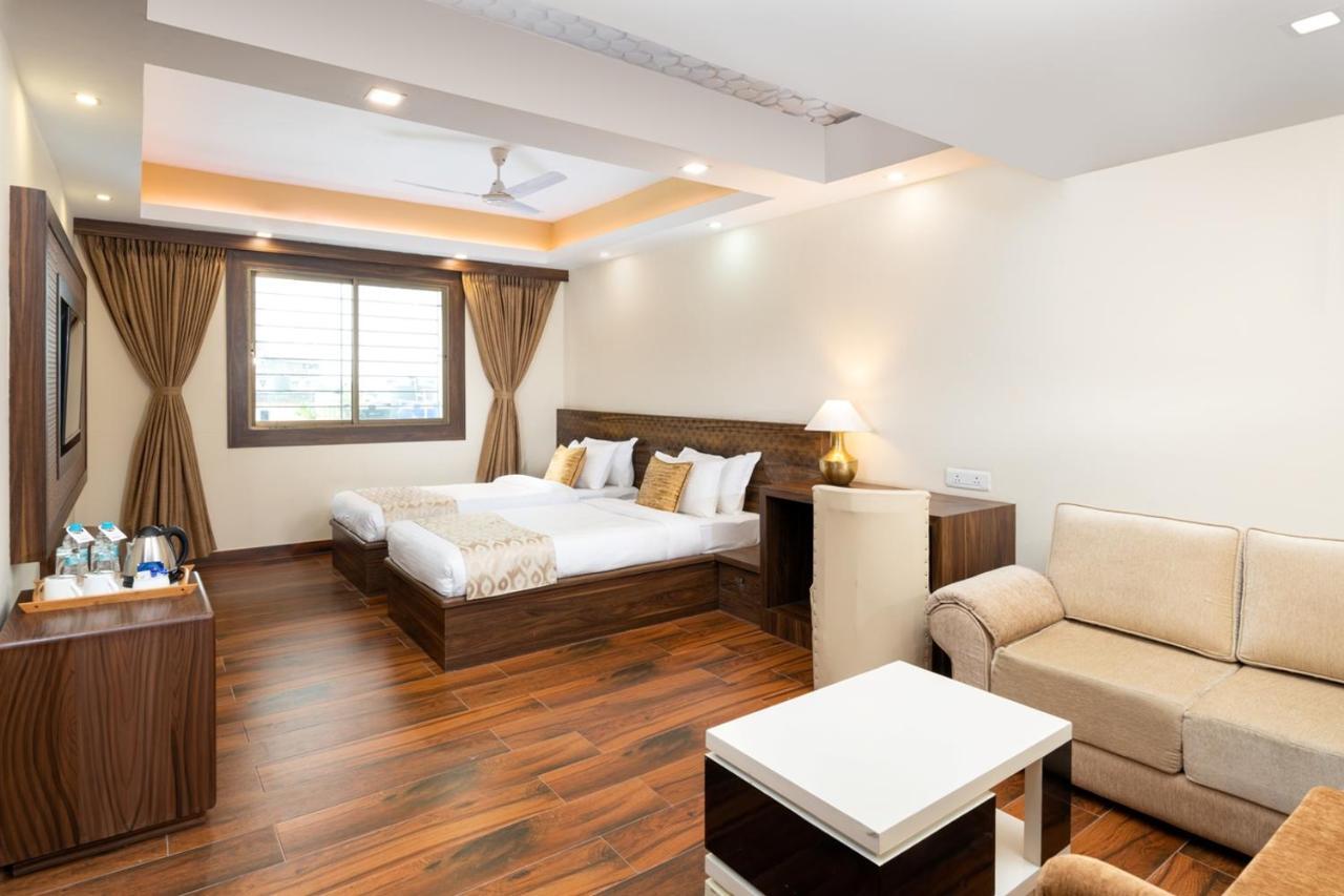 Cygnett Style Tania'S Hotel Siliguri Luaran gambar